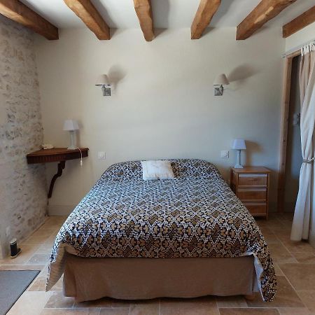 Suite De Charme Dans Une Maison Charentaise Cozes Esterno foto